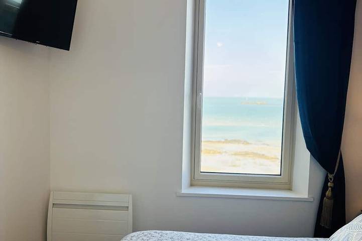 Gîte pour 2 personnes dans Saint-Énogat - 4