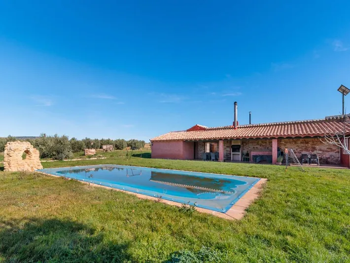Ferienhaus für 6 Personen, mit Garten und Pool, mit Haustier - 1