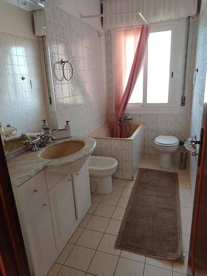 Location de vacances pour 5 personnes, avec vue et balcon à Perinaldo - 4