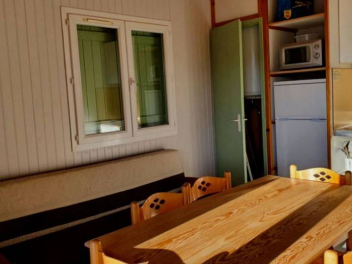 Gîte pour 6 personnes, avec terrasse à Baudreix