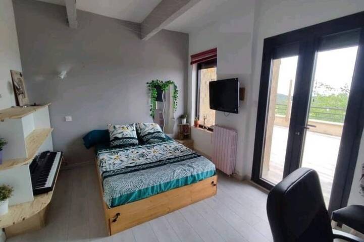 Location de vacances pour 8 personnes, avec jardin et piscine à Simiane-Collongue - 3