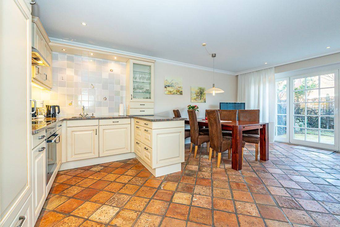 Senhuk bietet eine gemütliche und moderne Ausstattung, ideal für einen entspannten Aufenthalt. in Westerland, Sylt (Gemeinde)