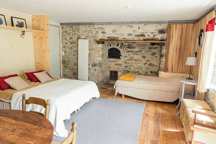 Gîte pour 15 personnes, animaux acceptés à Guchan - 2