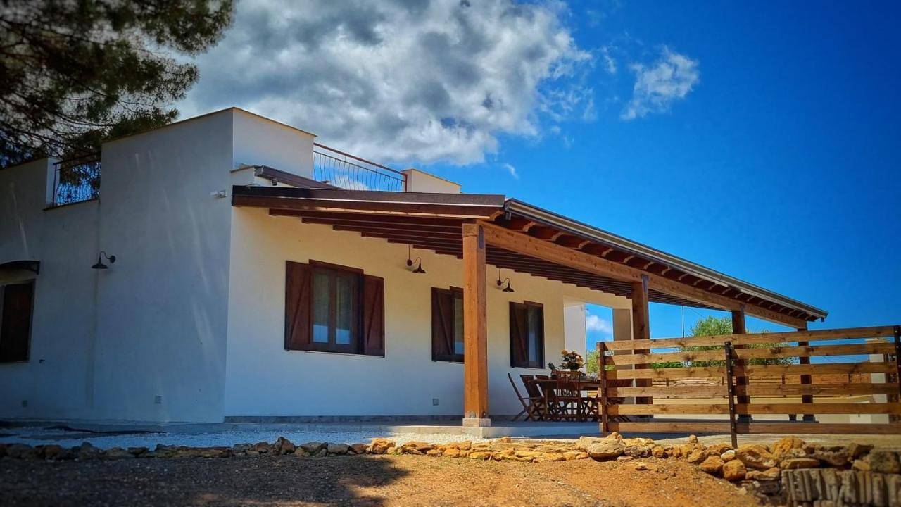 Three-Bedroom Villa in Partinico, Provincia di Palermo