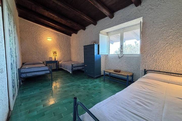 9-Bett-Villa mit Meerblick: Surfen, Windsurfen, Kitesurfen, Radfahren, Klettergastgeber in Mercuri, Sant'Antioco Stadt
