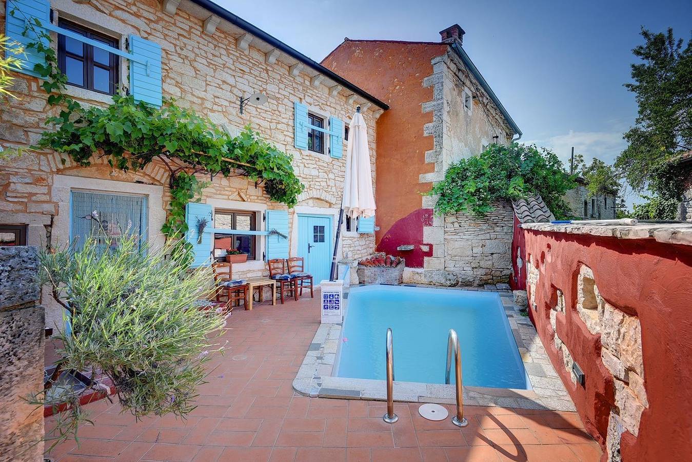 Traumhafte Steinvilla mit Privatpool, Dart, Sommerküche in Režanci, Svetvinčenat