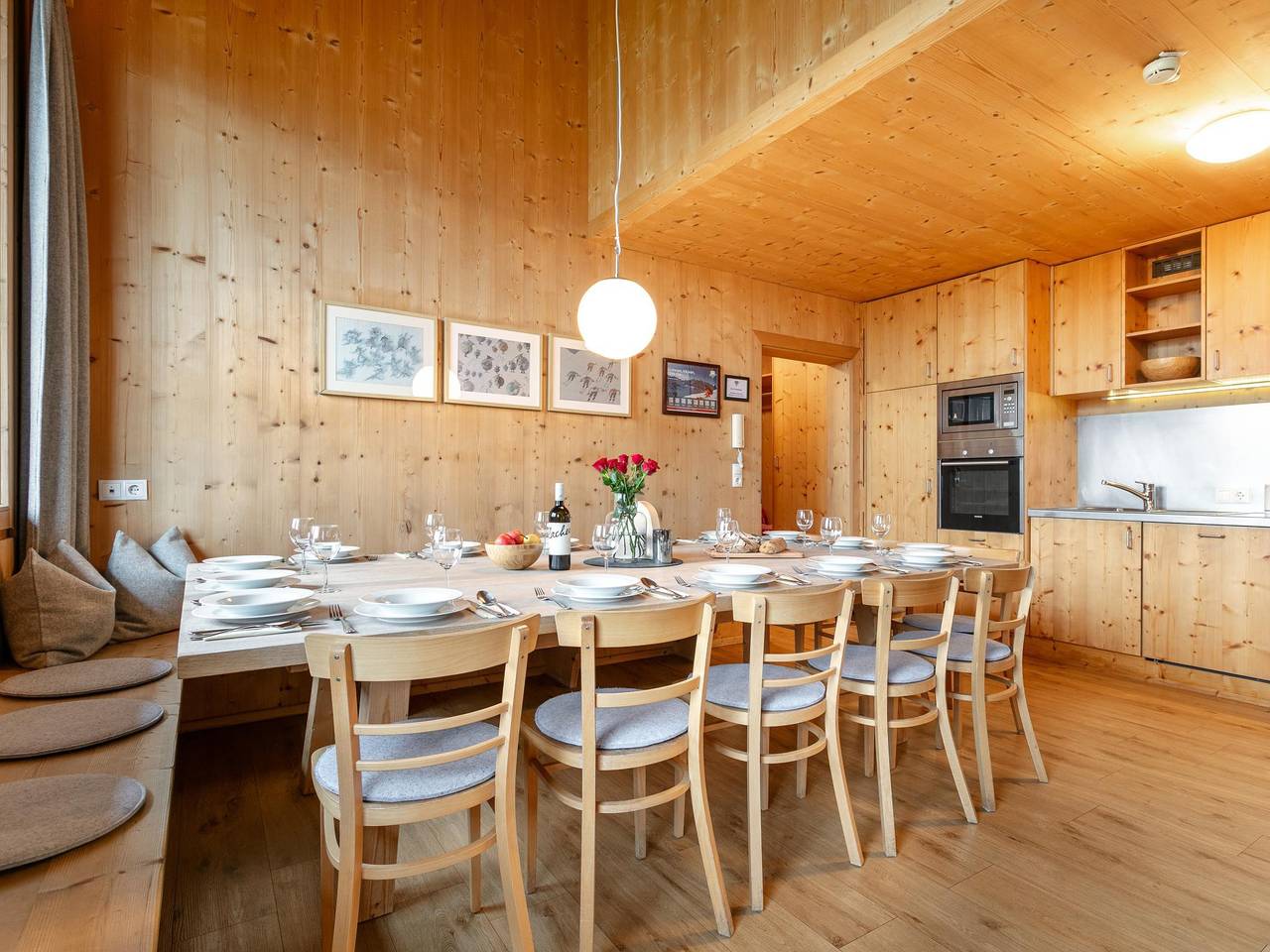 Ganze Wohnung, Traumhafte Ferienwohnung mit Sauna nahe Mayrhofen in Ramsau im Zillertal, Zillertaler Alpen