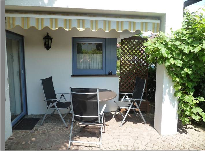 Ganze Ferienwohnung, Garteneckchen - Garteneckchen, 40qm, 1 Wohn-/ Schlafzimmer, max. 2 Personen in Emmendingen, Südschwarzwald