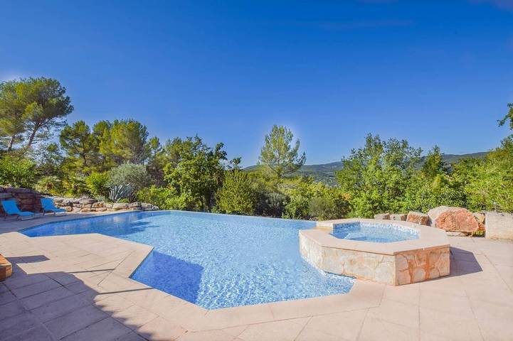 Villa pour 10 personnes, avec jacuzzi et jardin, animaux acceptés à Draguignan - 4