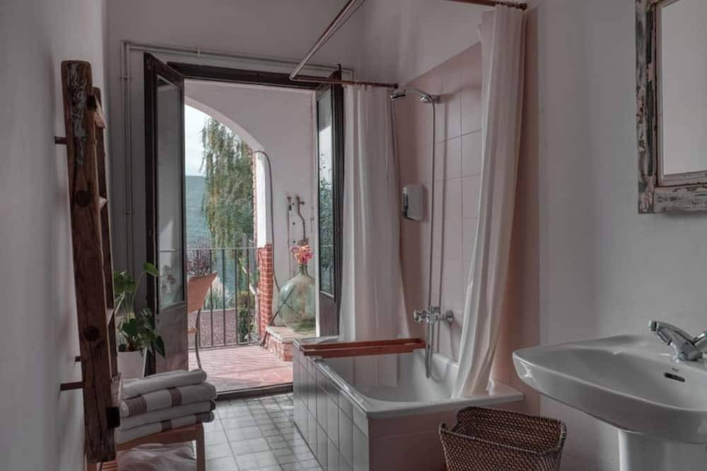 Apartamento entero, Masoveria Ca la Maria in Arbucias, Parque natural del Montseny