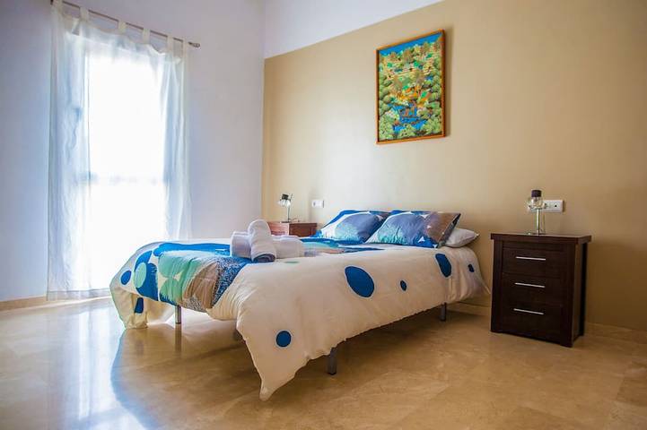 Gîte pour 10 personnes, avec jardin, animaux acceptés à Loja - 2