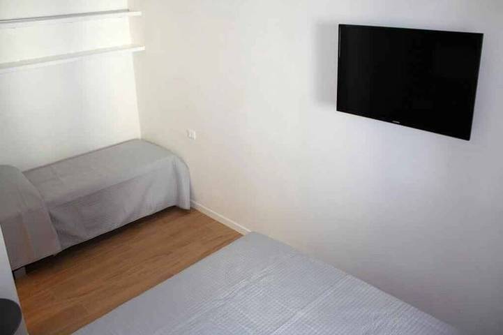 Ganze Wohnung, Ferienwohnung mit Klimaanlage und Balkon in Lidocity, Lignano Sabbiadoro