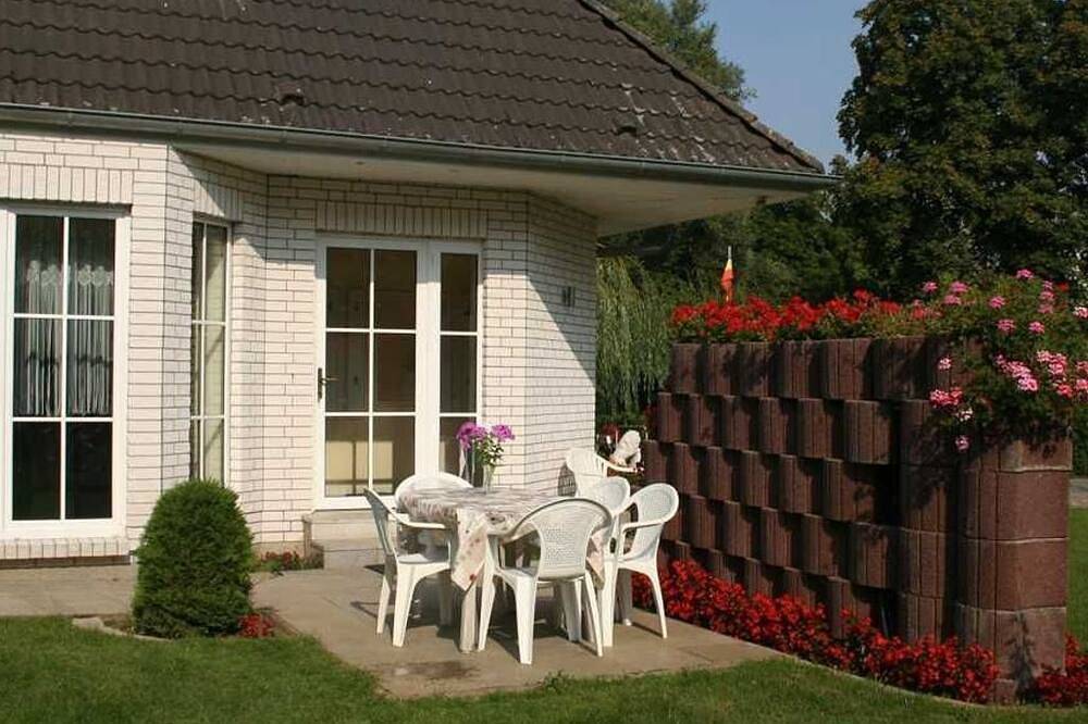 Ganze Wohnung, Ferienzimmer Wellness - Ferienwohnungen Machnitzki in Klein Nemerow, Groß Nemerow