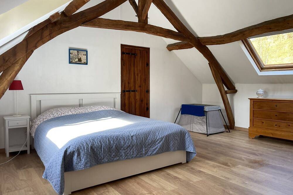 Maison de charme, 8 minutes de la mer, 5 chambres. Grand jardin. in Fontaine-le-Dun, Région de Dieppe