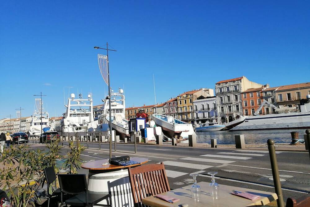 Entire apartment, Charmant 2 Pièces Neuf en Centre-ville in Mont Saint-Clair, Sete