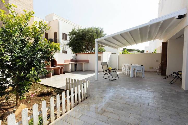 Casa vacanza per 4 persone, con terrazza e giardino - 1