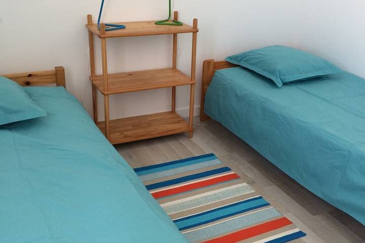 Location de vacances pour 4 personnes, avec terrasse et jardin à Loix - 3