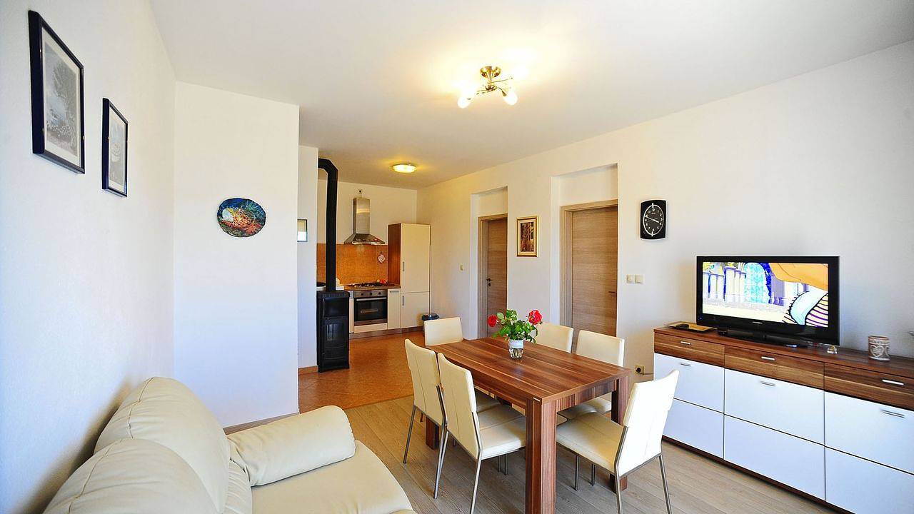 Ganze Ferienwohnung, Ferienwohnung für 6 Personen (56 m²) in Gornje Selo in Stomorska, Solta
