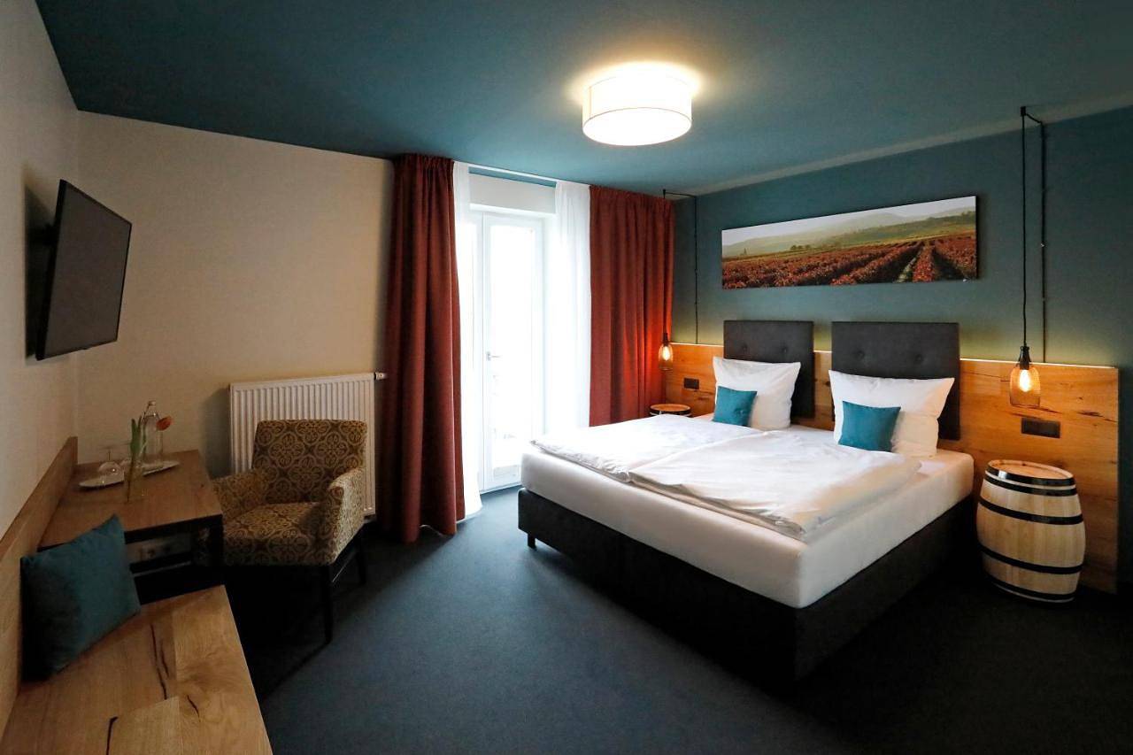 Casa Palatina Vinotel in Großkarlbach, Deutsche Weinstraße