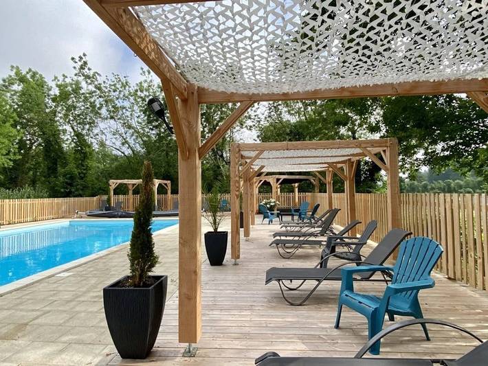 Chalet pour 2 personnes, avec jacuzzi et bassin pour enfant - 1