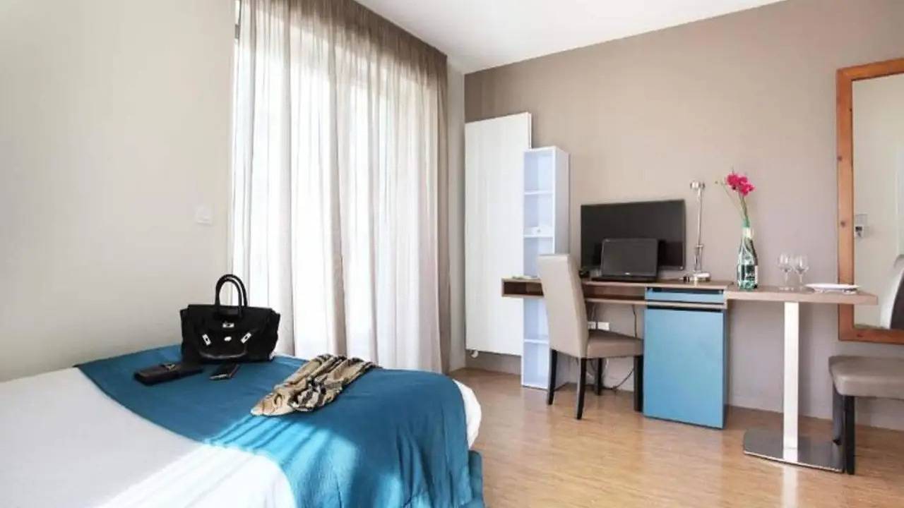 Hel ferielejlighed, Ferienwohnung für 2 Personen (23 m²) in Lyon in Lyon, Lyon region