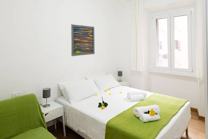 Apartamento entero, Domus Augustea - Apartamento luminoso y acogedor en el corazón de Roma in Roma, Provincia de Roma