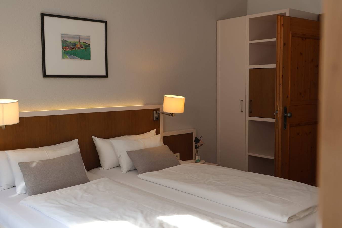 Weinbar & Gästehaus Himmelstoss - kleines Doppelzimmer in Dettelbach, Fränkisches Weinland