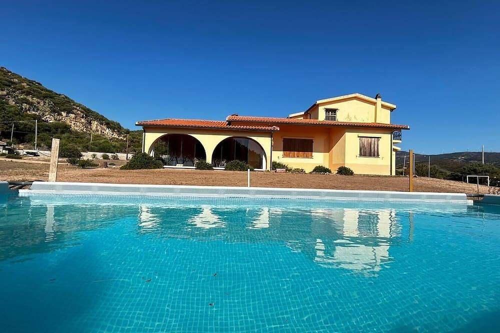 Agriturismo per 8 Persone in Viddalba, Provincia di Sassari