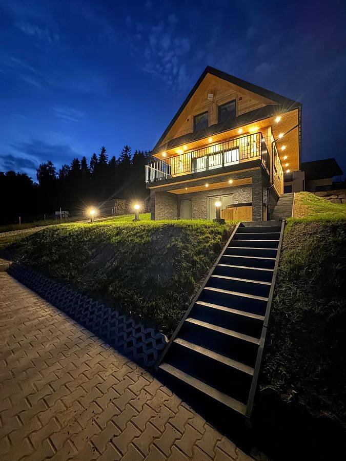 Dom dla 9 osób, z Balkon i Jacuzzi oraz Taras i Ogród w Nowy Targ