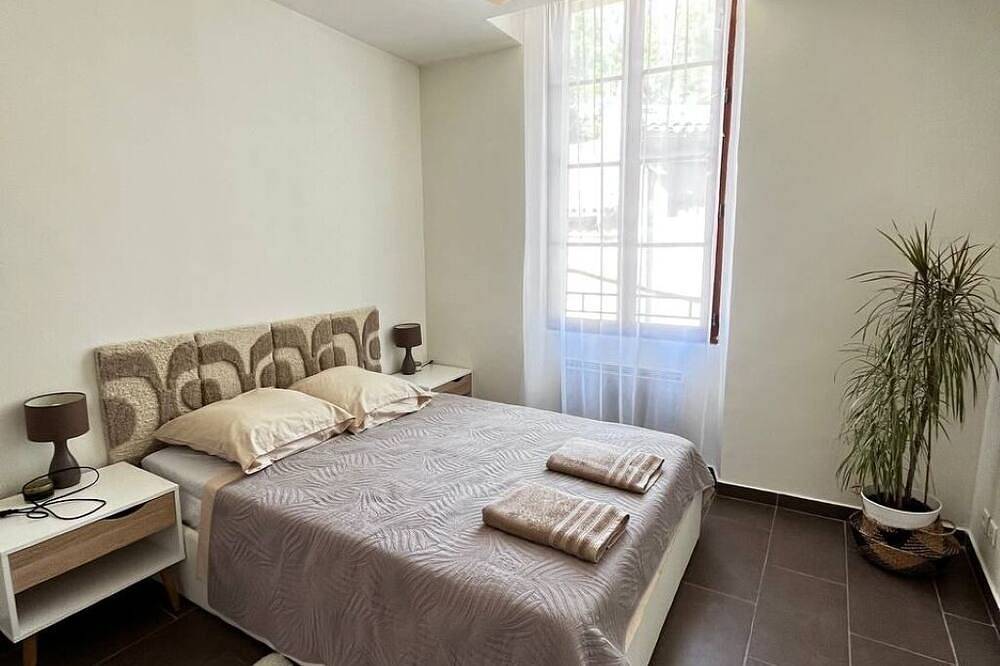 Appartement entier, Appartement T3 de Charme au Cœur de Provence in Salernes, Région de Draguignan