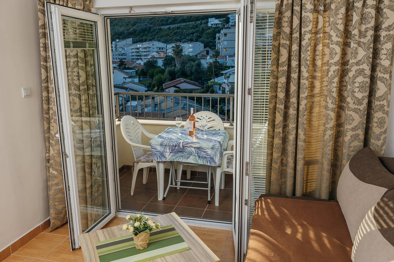Appartement entier, Villa Vjera - apartments in Petrovac in Petrovac na Moru, Municipalité de Budva