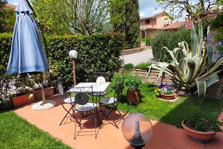 Casa vacanza per 5 persone, con giardino, con animali domestici in Castelnuovo Berardenga