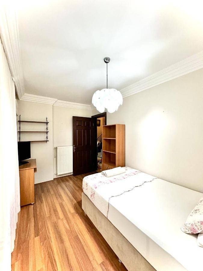 Villa pour 7 personnes, avec vue ainsi que piscine et jardin à Marmaris - 4