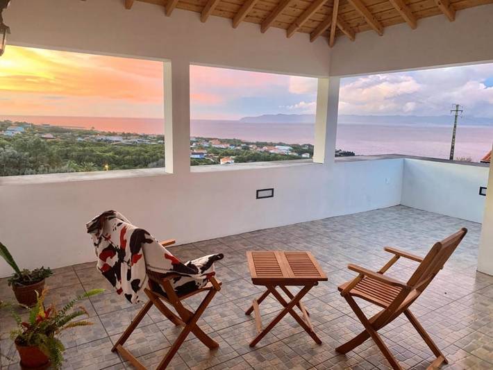 Casa de férias para 4 pessoas, com Varanda e Terraço e ainda Jardim and Vista em São Roque do Pico