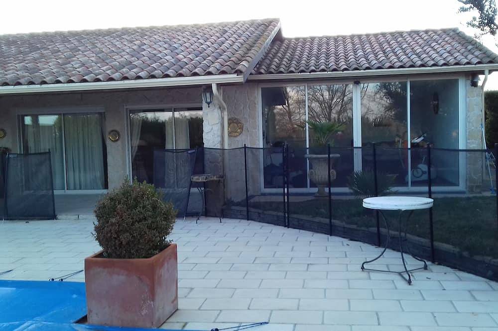 Appartement entier, Petite maison de campagne au coeur des vignes Du in Fronton, Haute-Garonne