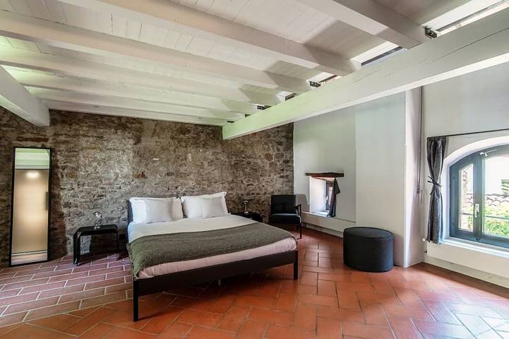 Ganze Wohnung, Designhaus auf drei Etagen (Casa Brocchi) in Collina d'Oro, Luganersee