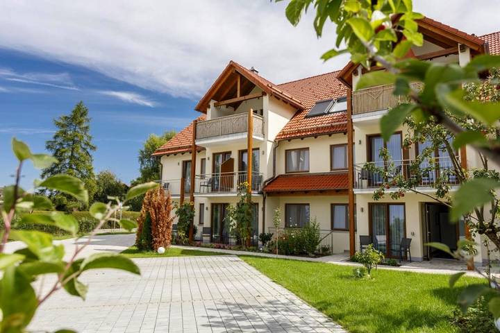 Gästehaus für 2 Personen, mit Terrasse