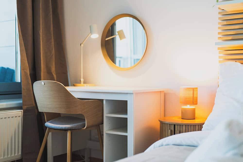Ganze Wohnung, Sky Apartment at Tri Veže - Ac & Parking in Bratislava, Bratislava und Umgebung