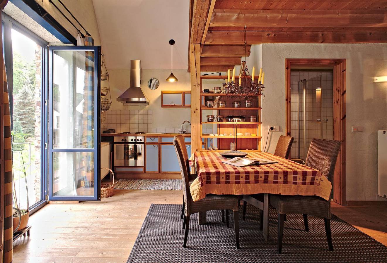 Appartement de vacances entier, Ferienwohnungen "Im alten Hof" in Kobern-Gondorf, Osteifel