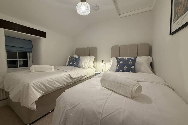 Woodman'S Cottage, pet friendly, with a garden in Newmillerdam in Wakefield, Westliches Yorkshire