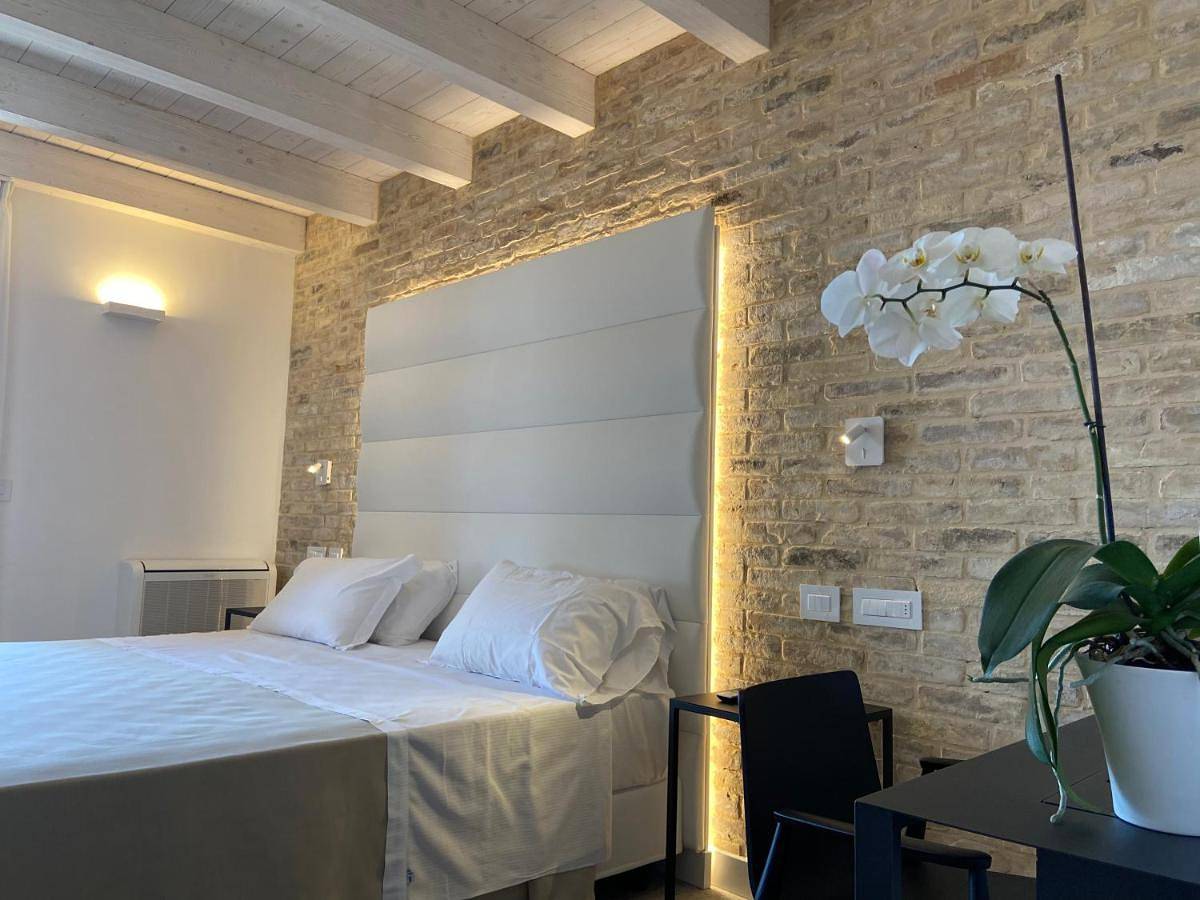 Il Poggio in Ascoli Piceno, Ascoli Piceno Provincie