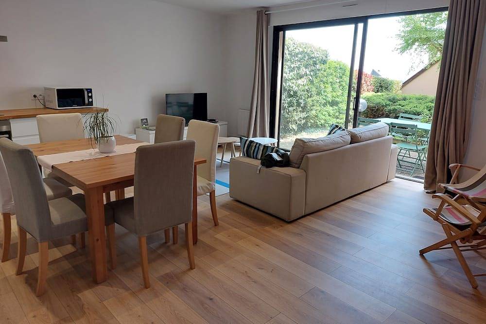 Entire apartment, Le Denys Puech 55m² + terrace in the heart of town in Rodez, Massif Central