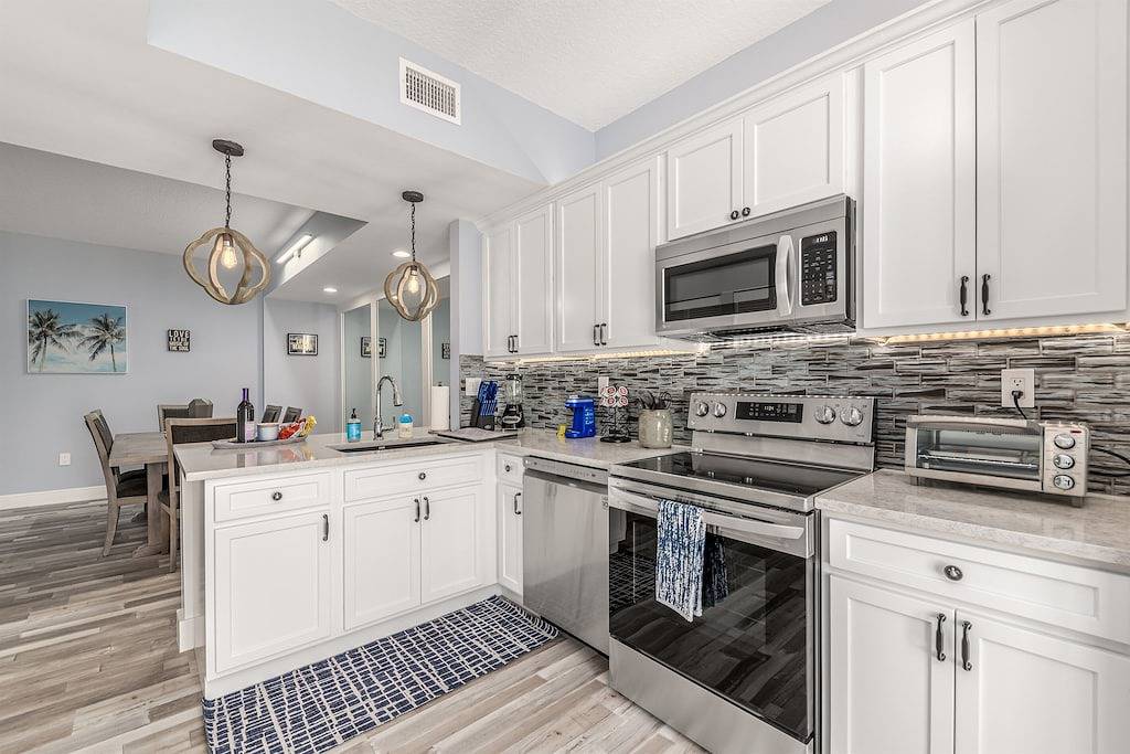 Ganze Wohnung, Prime Location -Beach Ocean Golf Fishing - Bella Paradise by Juprent-2Bed/2Bath in Jupiter, Palm Beach County