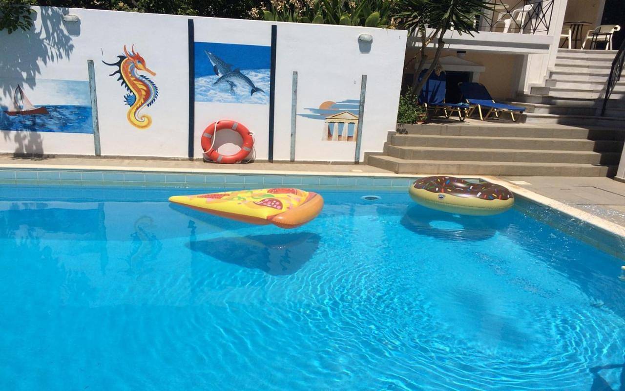 Triple Room in Agia Pelagia, Achlada