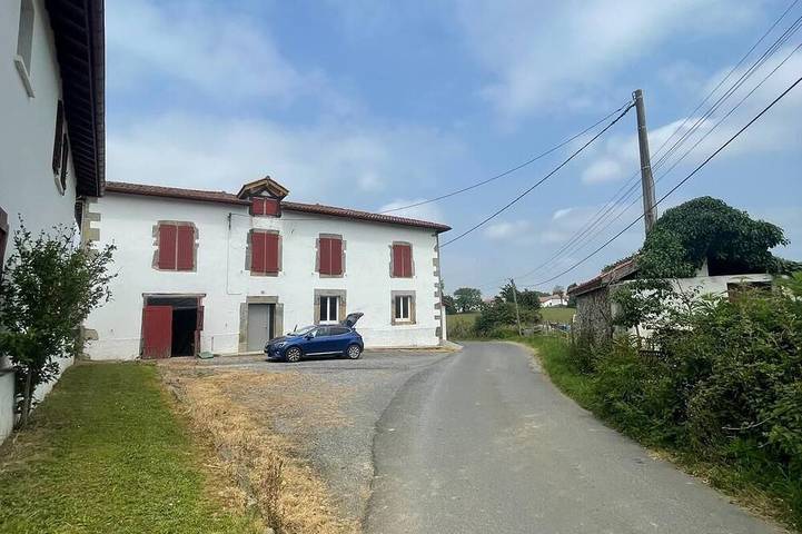 Appartement de vacances pour 4 personnes, avec jardin