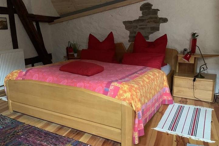 Ferienwohnung für 2 Personen, mit Terrasse und Garten sowie Sauna in Hatzenport - 3