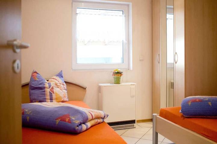 Ferienwohnung für 7 Personen, mit Garten in Ringsheim - 2