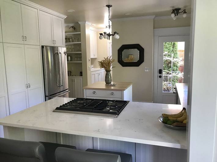 Vacation rental for 8 people, with hot tub and yard in Walla Walla