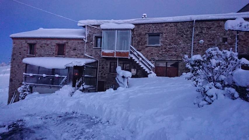 Gîte pour 5 personnes, avec vue, animaux acceptés dans Graix