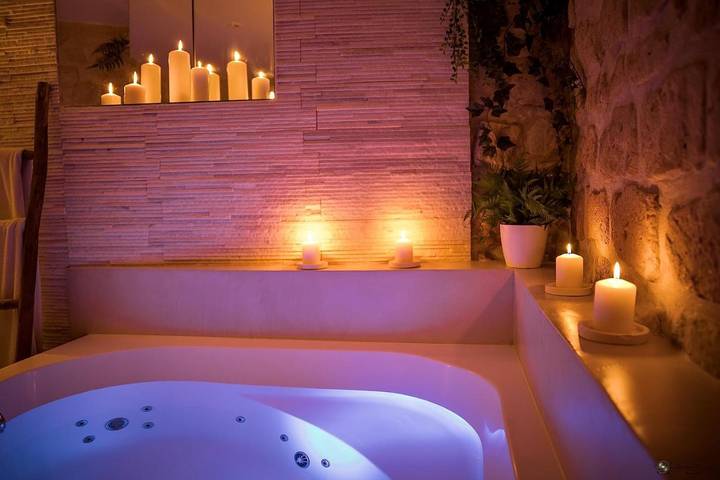 Appartement de vacances pour 2 personnes, avec jacuzzi et jardin, animaux acceptés